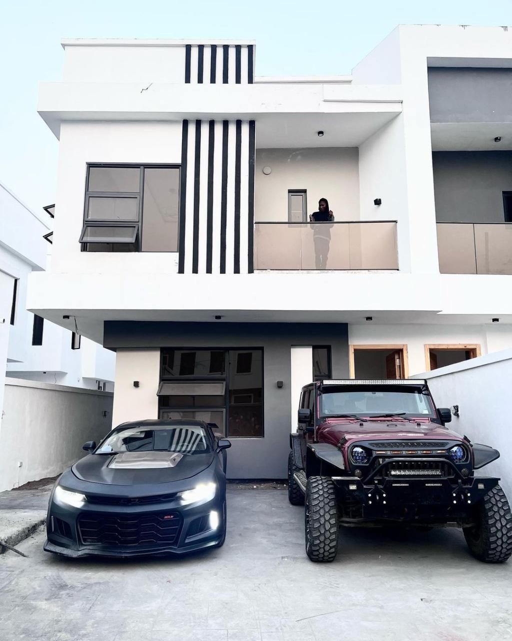 I heard that Zinoleesky?s car and house were bought in Naira Marley?s name, this is wickedness - Music producer, ID Cabasa (video)
