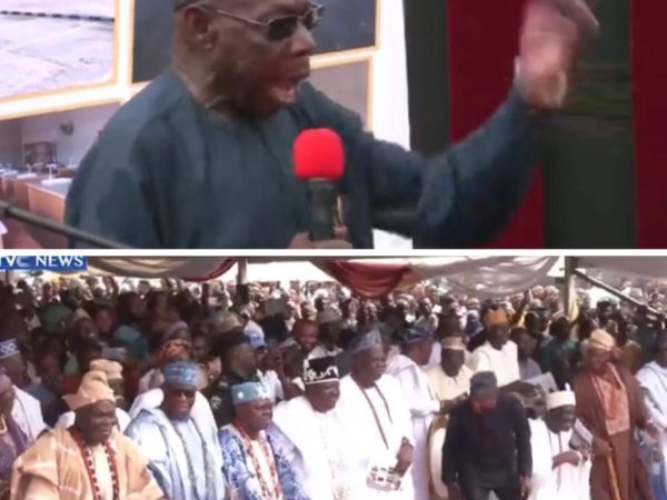 Trending video showing moment former President Obasanjo ordered Oyo monarchs to stand up to honour him at a recent event