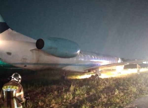 Aircraft overshoots runway at Lagos airport