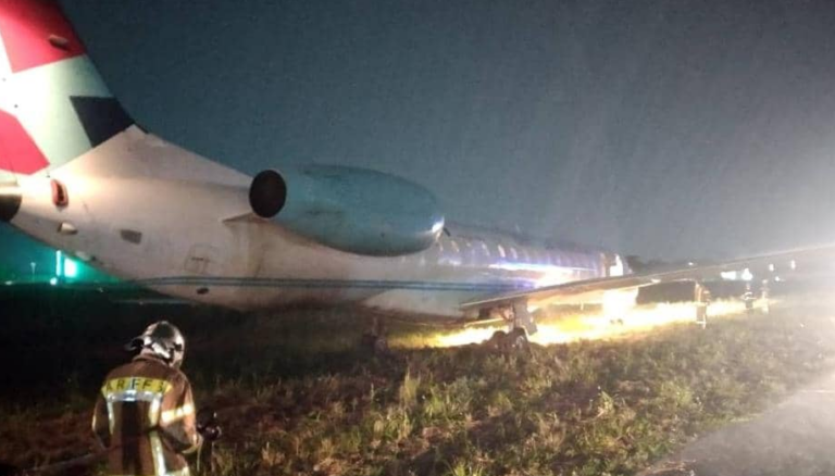 Aircraft overshoots runway at Lagos airport