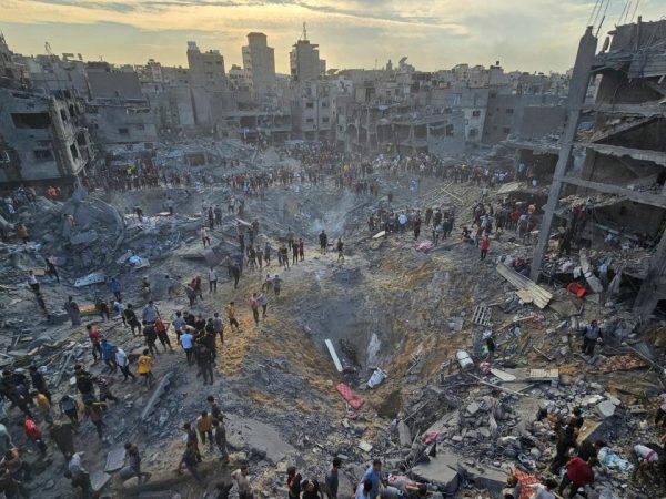 Multiple people reportedly k!lled after Israel dropped four bombs in Gaza refugee camp (videos)