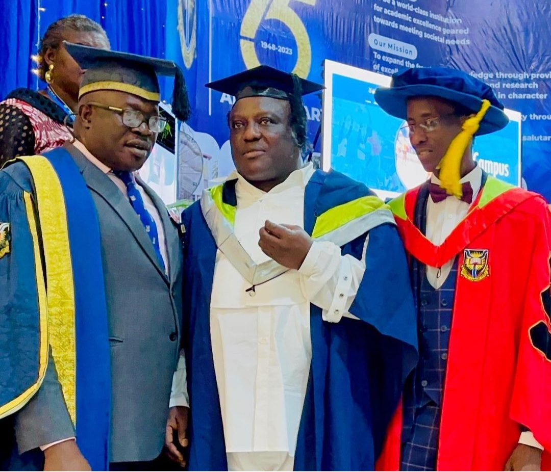 Singer, Saheed Osupa graduates with a Bachelor’s degree in Political Science from University of Ibadan