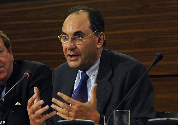 Spanish politician is ambushed and shot in the face in Madrid