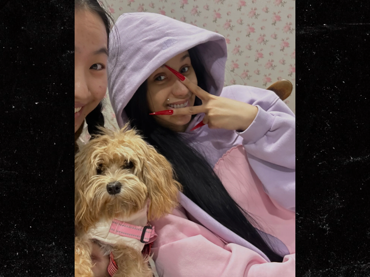 Cardi B and ex Offset hang out in NYC despite nasty split