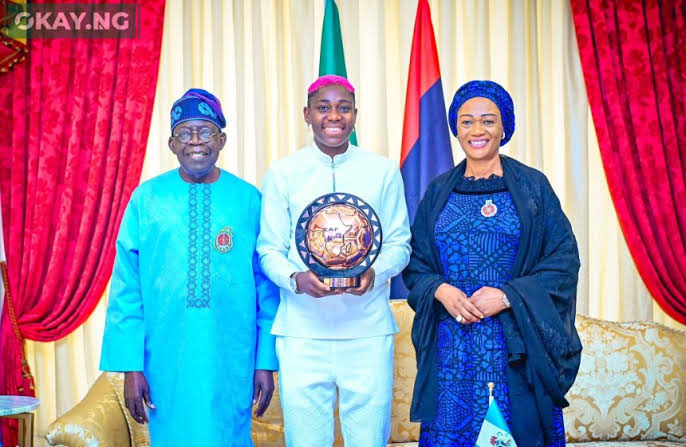Asisat Oshoala presents CAF award to President Tinubu and First Lady (photos)