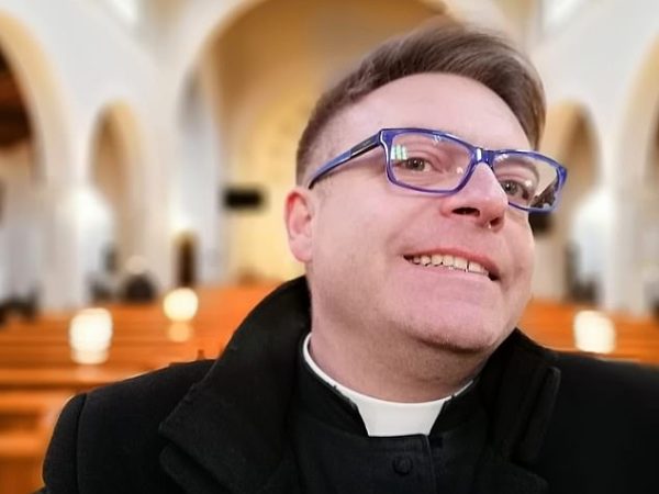 Catholic Priest who organised gay 0rgy with male prost!tute and his friend faces eight years in jail