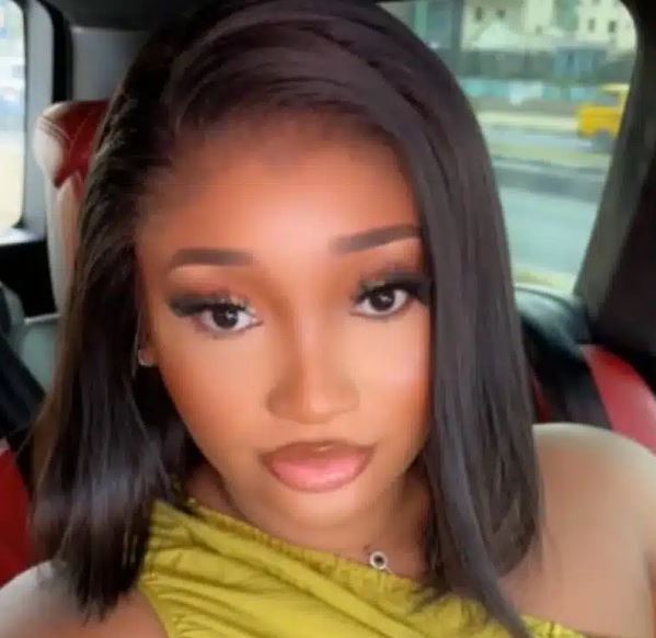 Lady Calls Out Churches For Reserving Seats In Front For Celebrities