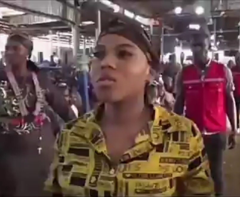 Nigerians troop to SnapChat account of woman “delivered of marine spirit” in viral video