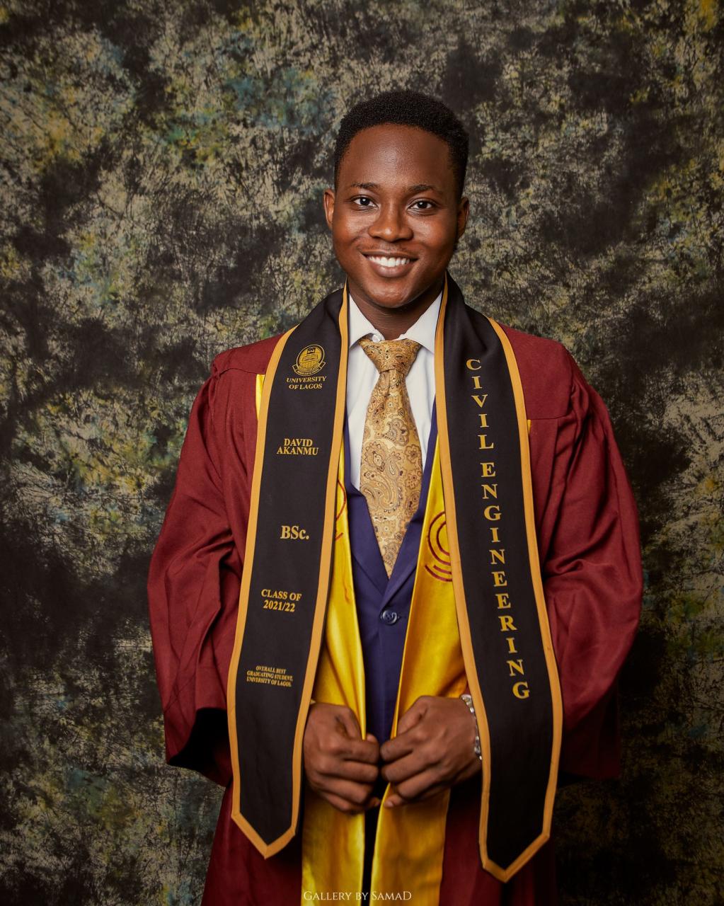 Man celebrates as he emerges UNILAG?s best graduating student with a CGPA of 5.0