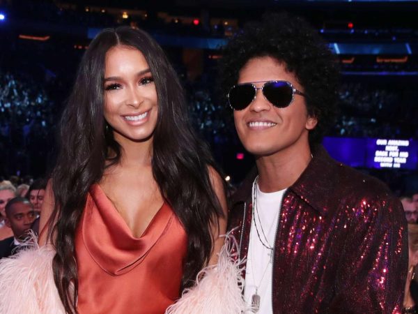 Singer Bruno Mars’ 13-year relationship with girlfriend Jessica Caban is ‘on the rocks’