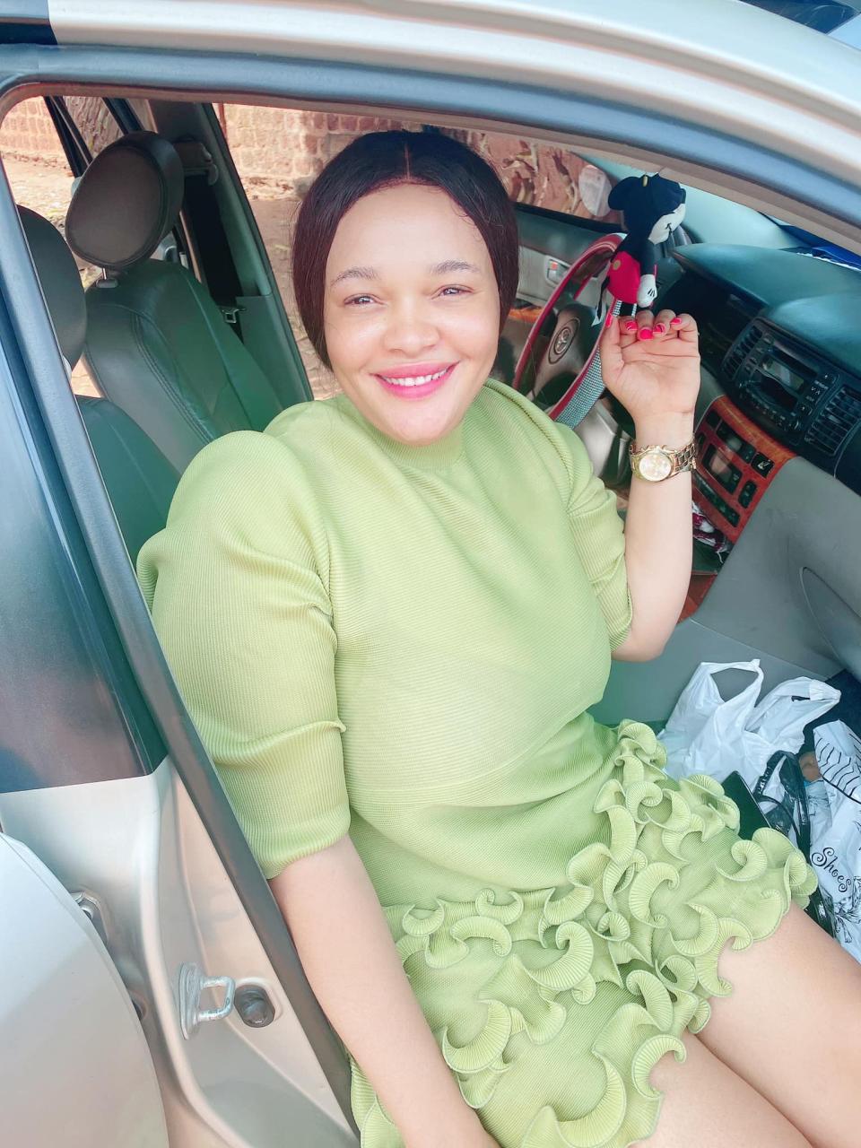 Old woman opening her body in public, prost!tute – ‘Daughter of God’ slut-shames married mother of two