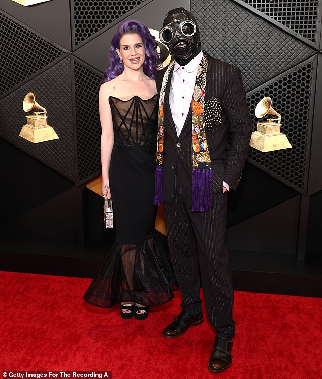 Singer Kelly Osbourne