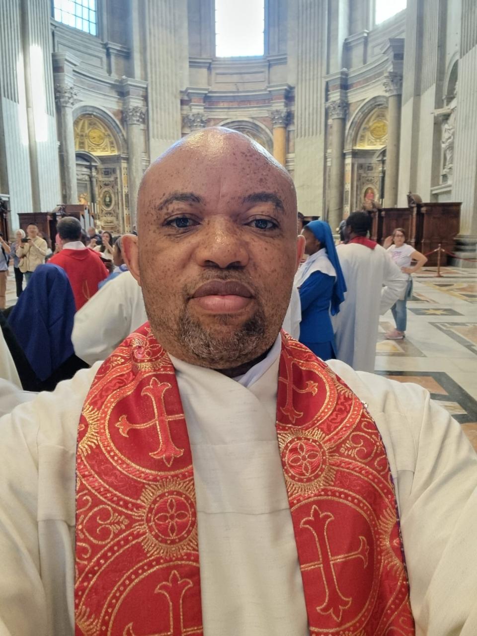 Nigerian Catholic priest advises people waiting for ‘men of God’ to approve their partners before marriage