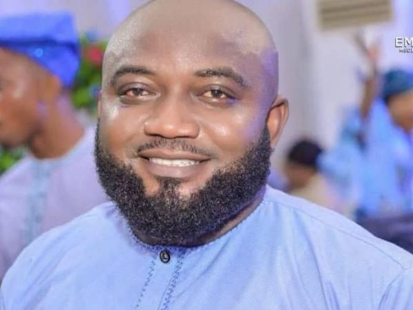 MC Oluomo’s Aide Dies In Autocrash on Third Mainland Bridge (Video)