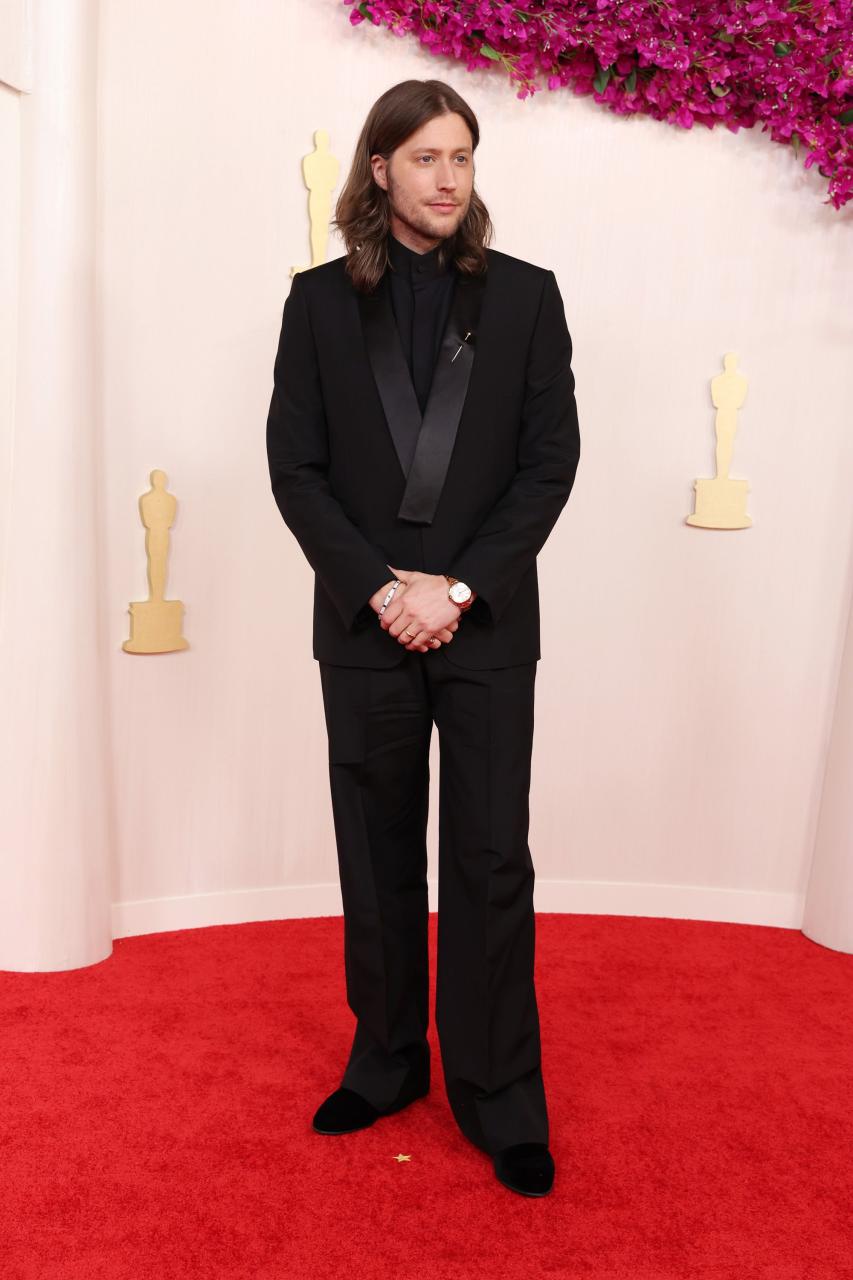 Red carpet looks at the 2024 Oscars award (photos)