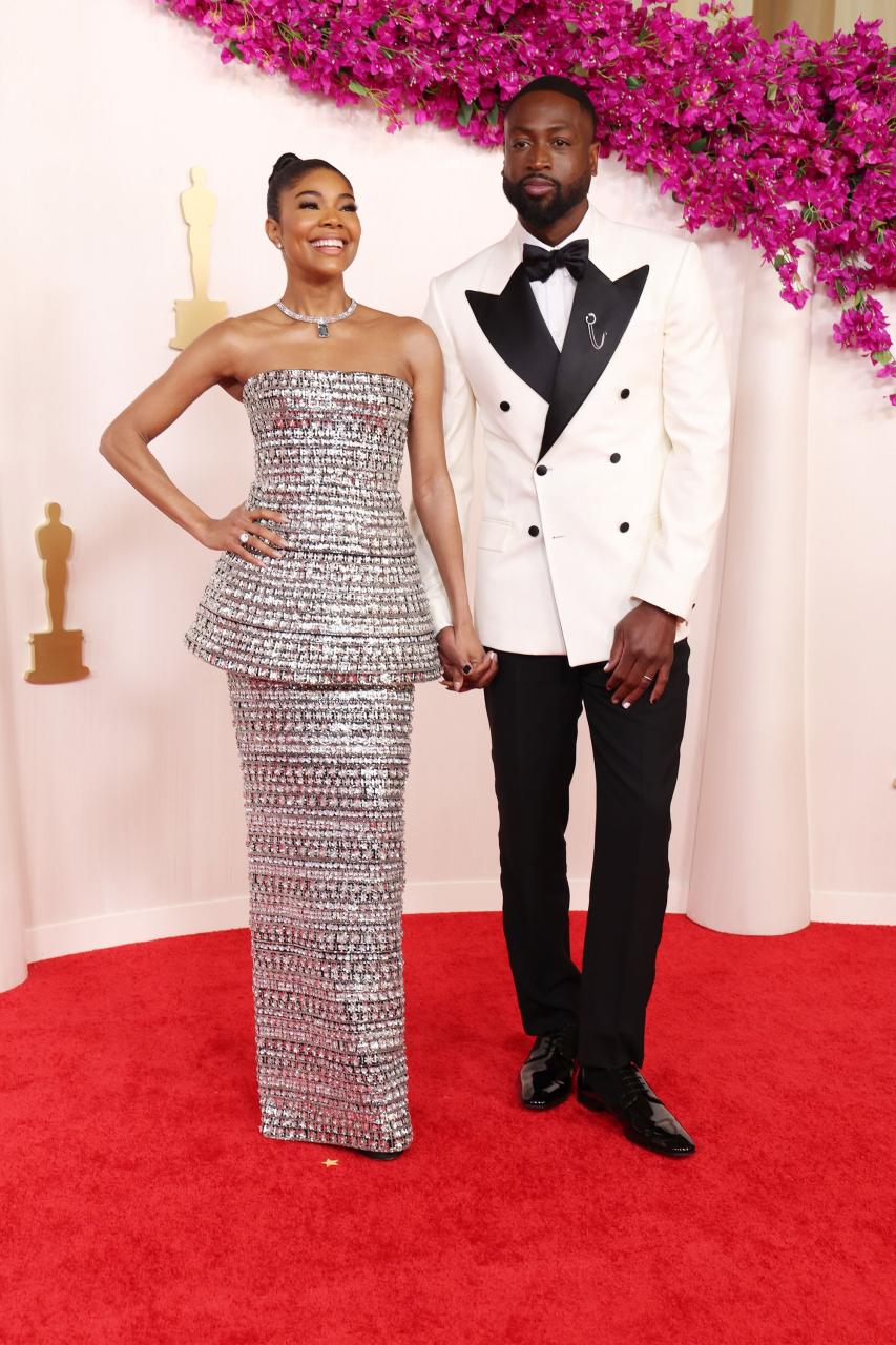 Red carpet looks at the 2024 Oscars award (photos)