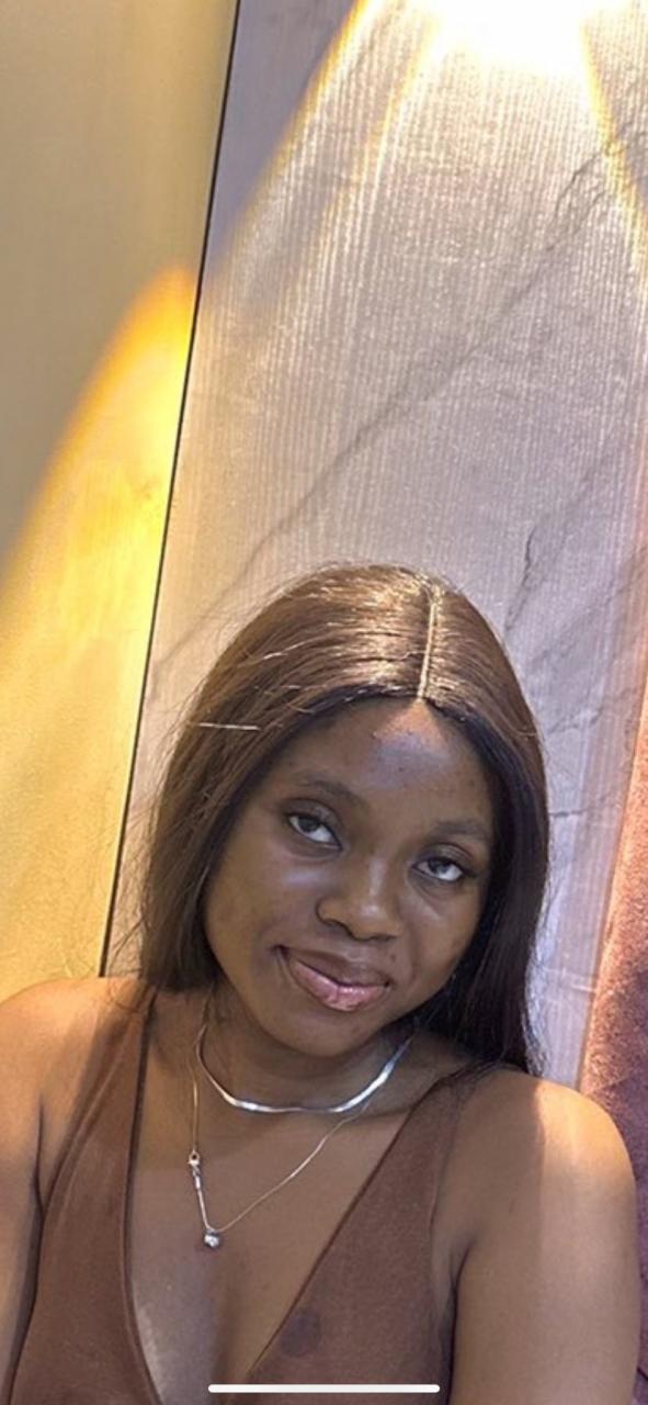 What am I supposed to do with that peanut? - Nigerian lady mocks man who said he will give her N50k monthly allowance if she agrees to date him