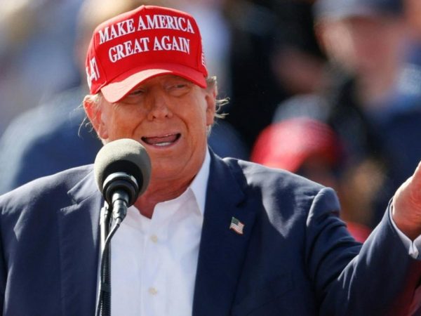 Former US president Donald Trump claims he has ‘five hundred million dollars in cash