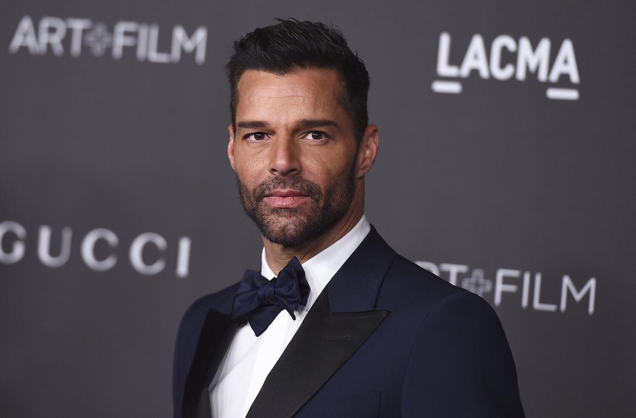 New angle shows gay singer Ricky Martin had an erection at Madonna’s show