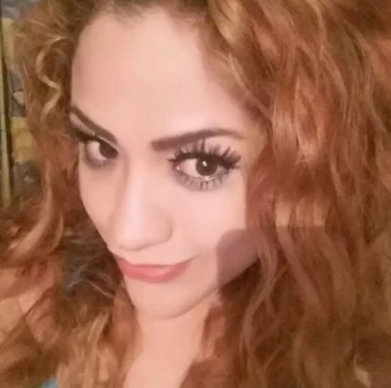 Cartel forces woman to strip n@ked and make a confession before killing her