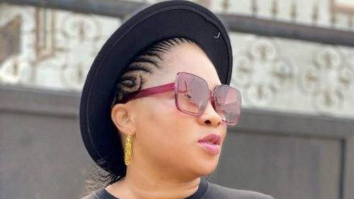 Regina Chukwu wins best-dressed female at Jaiye Kuti’s movie premiere