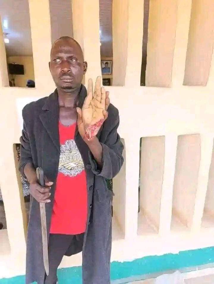 Update: Police Inspector detained for cutting off his pregnant wife?s hand over N3000 in Jos