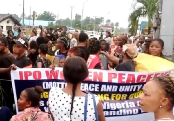 Passengers stranded as female protesters barricade Port Harcourt Airport gates