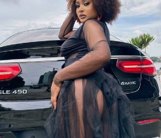 Nigerians Drag Phyna For Showing Off Her Backside In See-through Skirt months After Condemning Women For Same Act