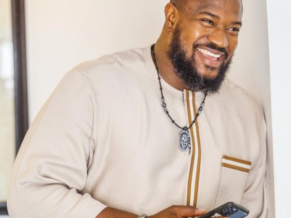 Actor Mofe Duncan reacts to being fat-shamed