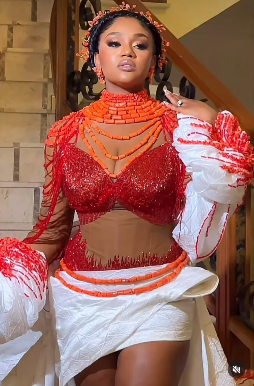 Chioma is a vision to behold as she makes her entrance into her wedding reception venue (photos/video)