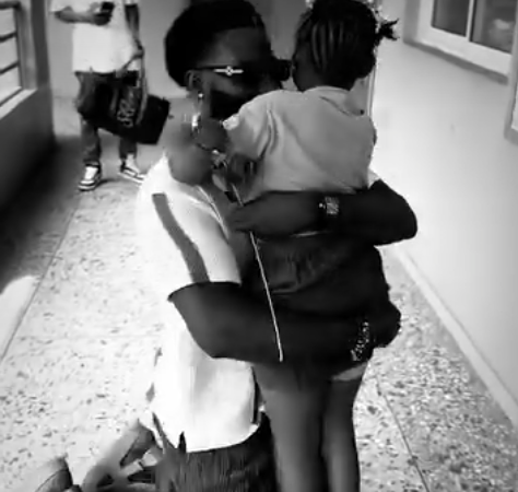 U.S-based actor, Gbenro Ajibade flies to Nigeria to surprise his daughter on her 8th birthday (video)