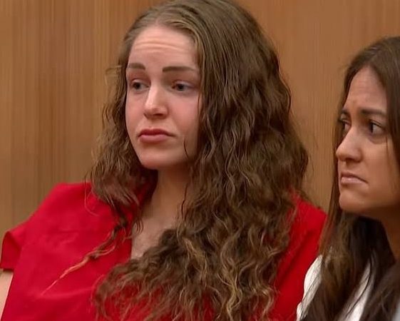 Judge sides with OnlyFans model who murdered Nigerian boyfriend as contents of laptop are tossed out as evidence in murder case