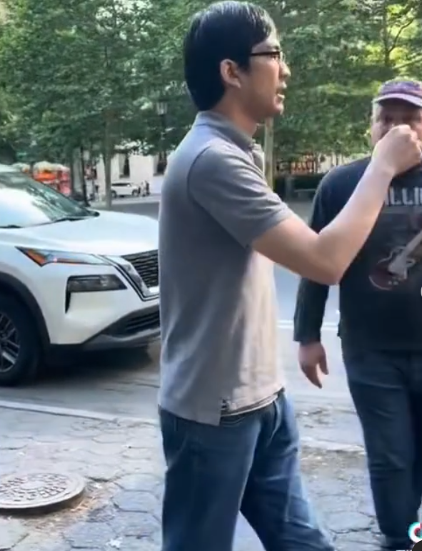 Asian man caught on camera telling a pretzel vendor in New York to “go back to his country”