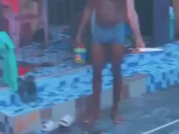 Video shows young man in a daze after st@bbing his mother to d3@th in Delta