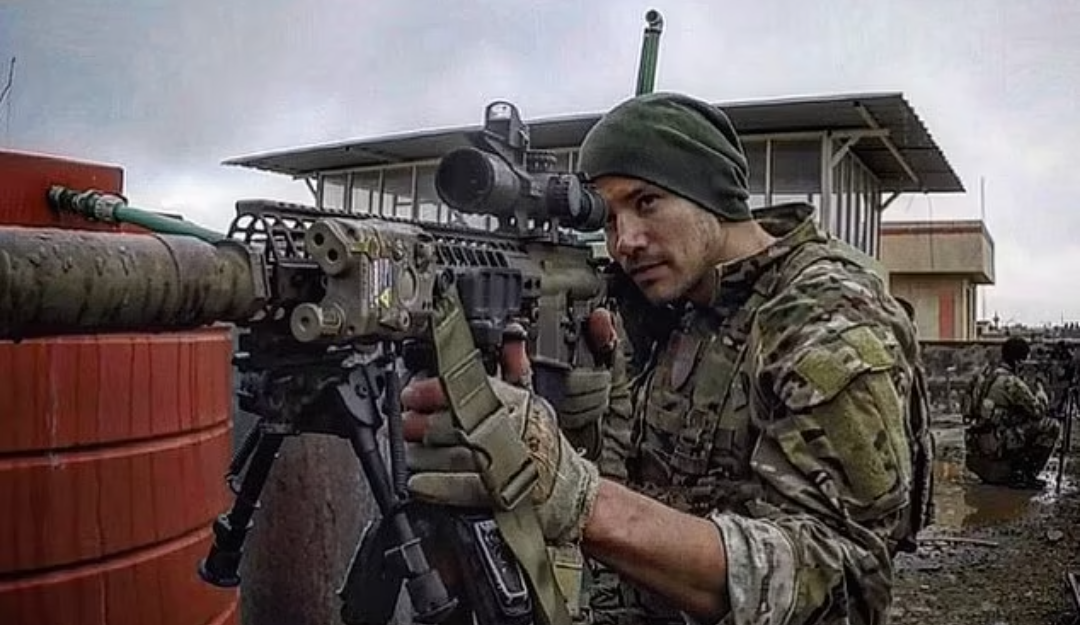 I have no doubts the sh0oter had help from an agency, an organization or the government - Sniper who holds world record for longest k!ll weighs in on Trump sh0oting (video)