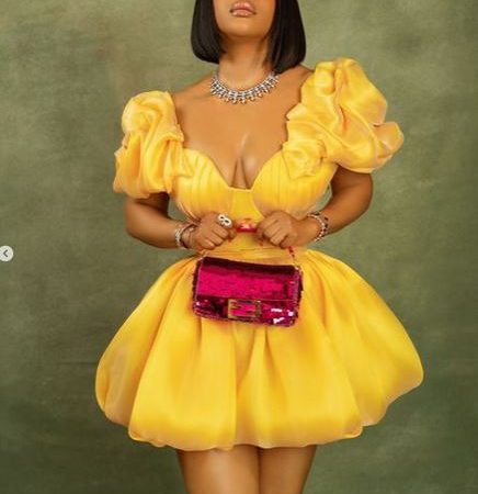 Toke Makinwa Calls Out Married Women Over Hypocrisy