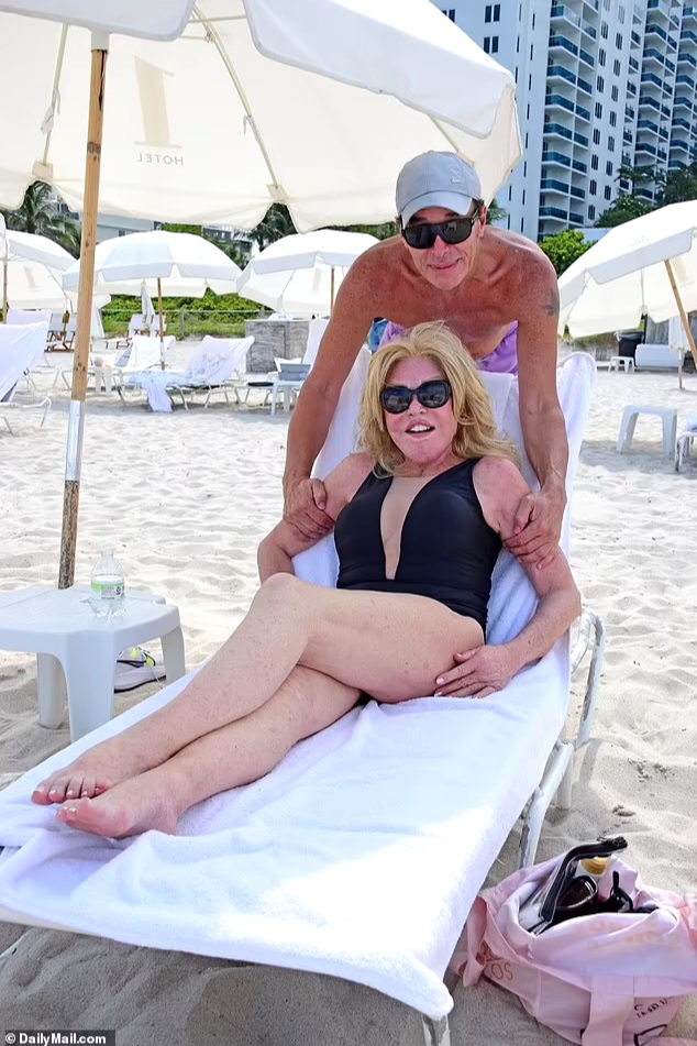 Socialite Jocelyn Wildenstein reveals her real face in photo taken before plastic surgery transformation