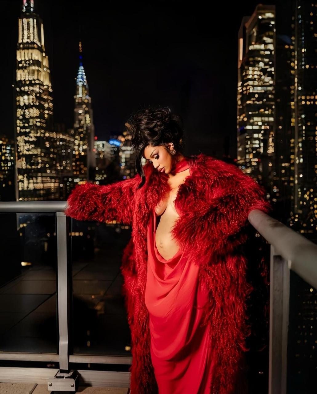 Cardi B pregnant with third child shortly after officially filing for divorce from husband Offset