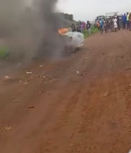 Gunmen k!ll 4 policemen in Enugu checkpoint attack