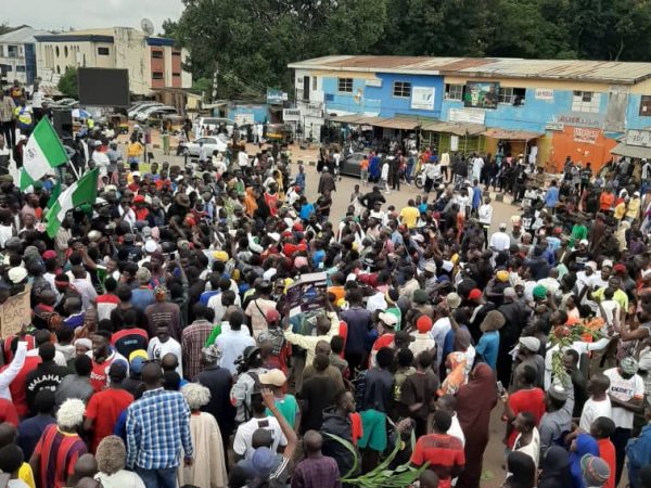 Join us on Monday or shut down, protesters threaten business owners in Jos