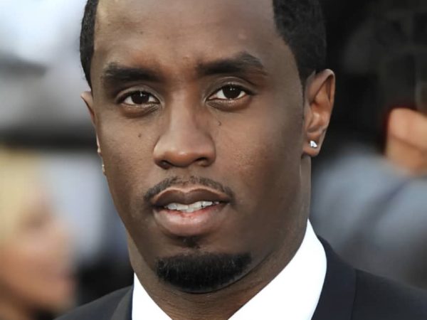 Sean ‘Diddy’ Combs Arrested Amid S3x Trafficking Allegations