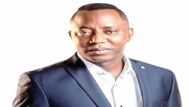 DSS arrests Omoyele Sowore at Lagos Airport