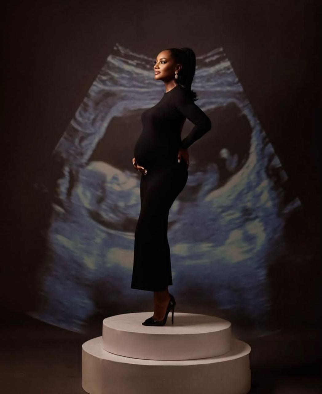 Media personality Simi Drey is pregnant with her first child (photos)