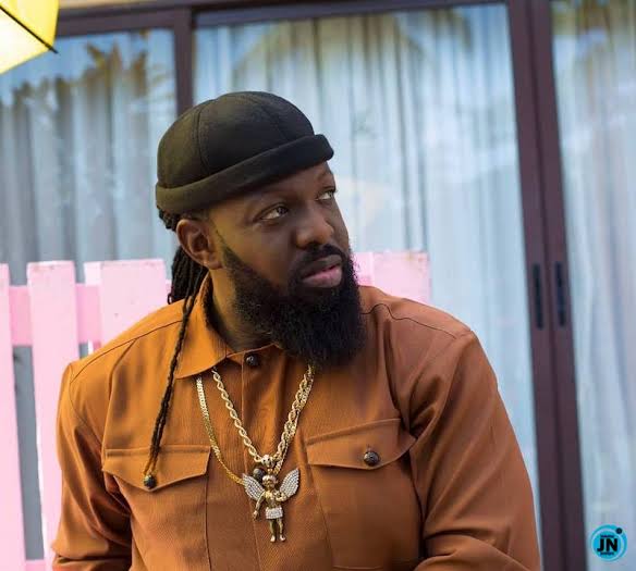 Timaya accuses an Apostle of lying consistently