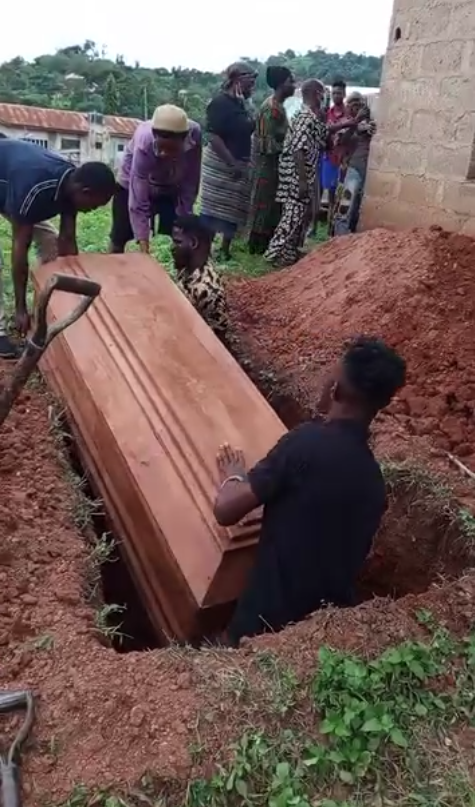 16-year-old girl gang r@ped and k!lled by kidnappers in Ekiti laid to rest