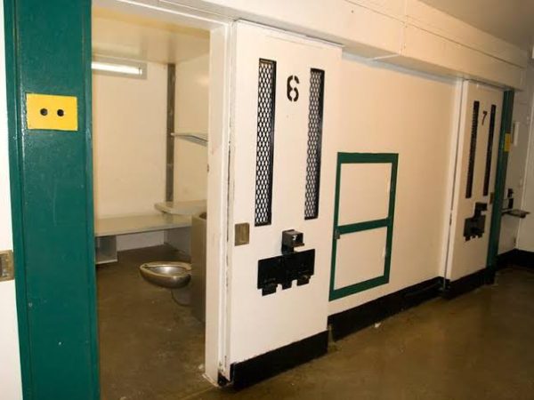 De@th row inmate ordered to choose between three options for how he wants to d!e