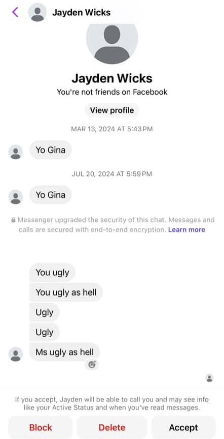 Mother discovers that the person who has been sending her hateful messages with fake account is her son