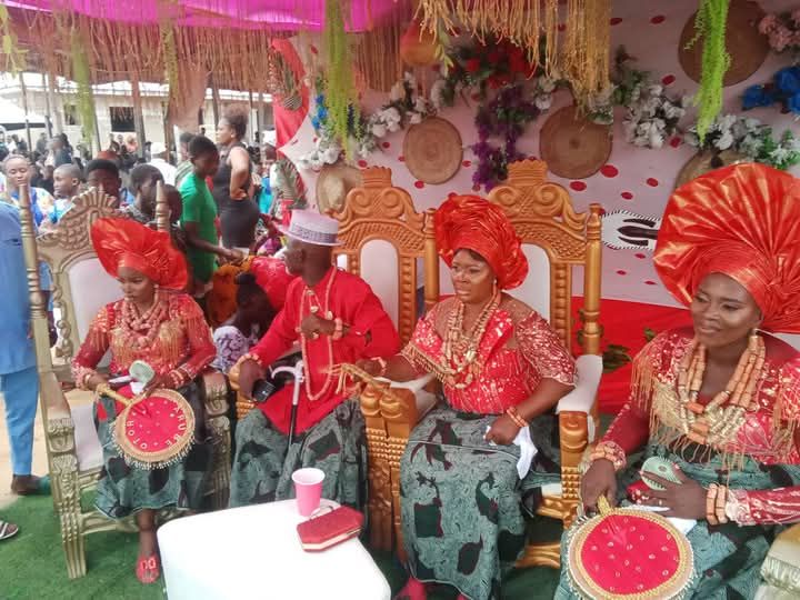 I won?t d!e until I father 32 children ? Delta musician says as he marries three women same day (video)