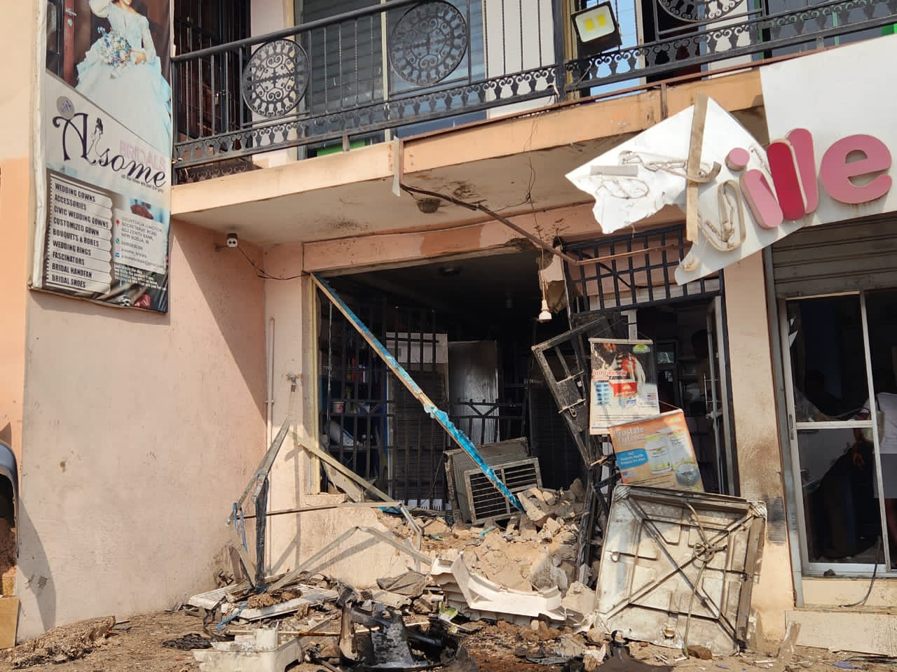 One k!lled, another injured as car rams into pharmacy in Ibadan