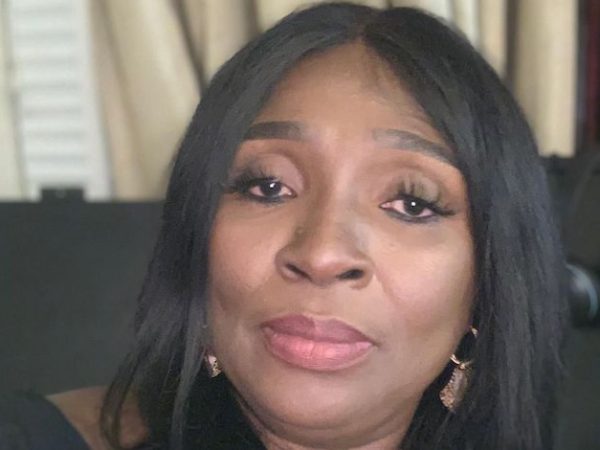 A Nigerian-American woman returns $5,700 found at her workplace in the US